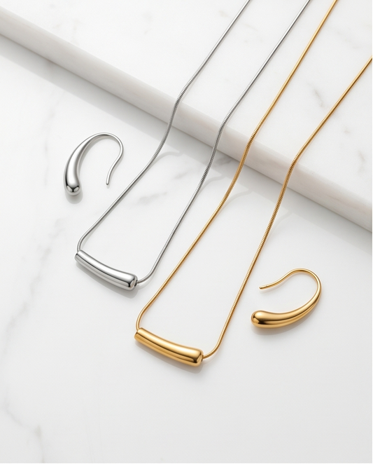 Dania Set (Necklace/Earrings)